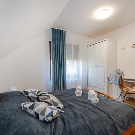 Apartmán Akacjowa Zatoka - I *