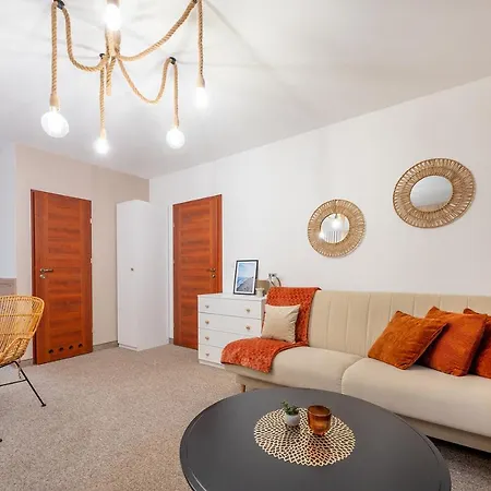 Akacjowa Zatoka - I דירה *