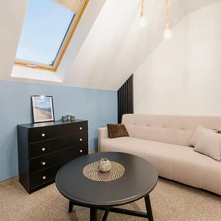 Akacjowa Zatoka - I דירה *