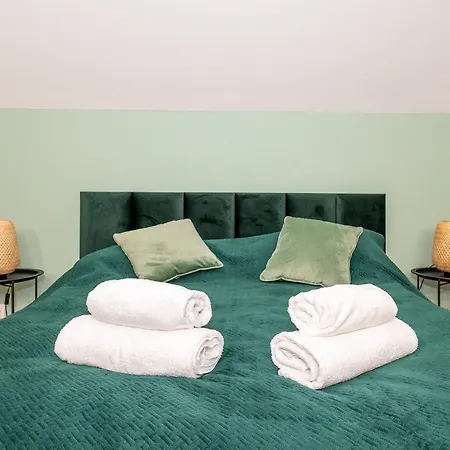 Akacjowa Zatoka - I Apartmán Mielenko