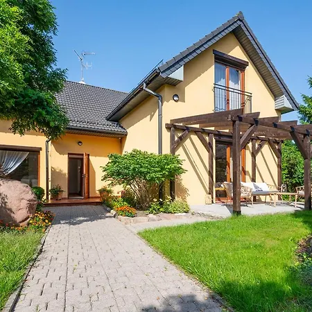 Akacjowa Zatoka - I Apartmán Mielenko