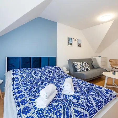 Akacjowa Zatoka - I Apartmán Mielenko