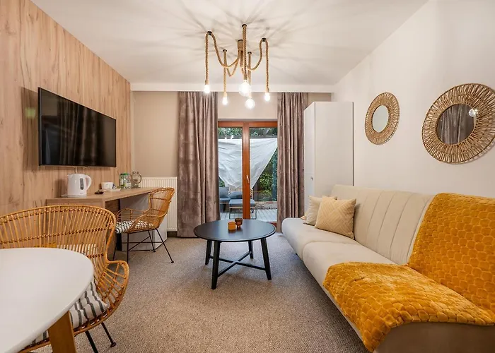 Akacjowa Zatoka - I * Mielenko