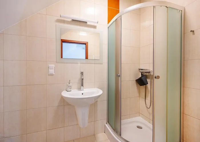 Akacjowa Zatoka - I * Mielenko