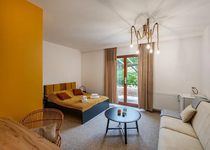 Akacjowa Zatoka - I Mielenko