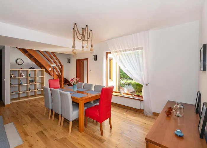 Akacjowa Zatoka - I Mielenko